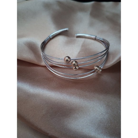 Silver Wire Artisan Cuff Bracelet with Goldtone Floating Beads - Picture 7 of 8